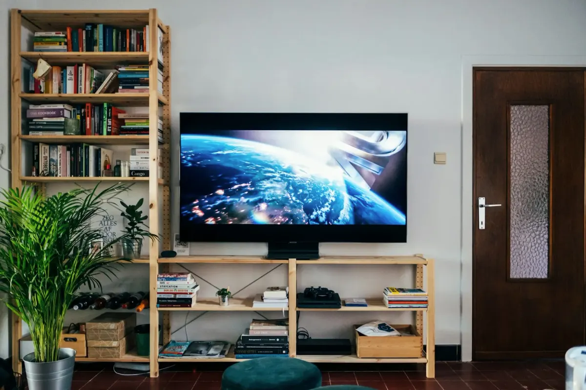 Eyüpsultan TV tamircisi – Açık LED televizyon ve TV ünitesi